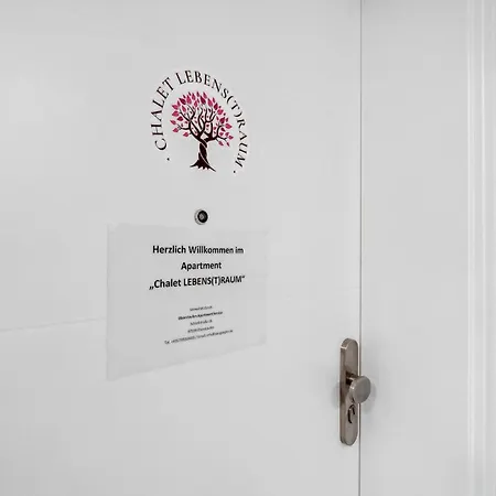 Lebenstraum Im Zentrum * オーバーシュタウフェン